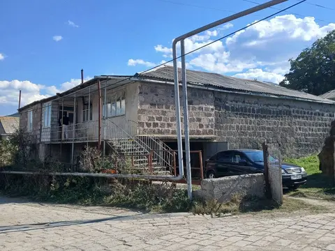 Каменный дом в продажу, Дарпас, 1-я улица 69