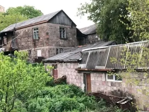 2-этажный дом на продажу, Ванадзор, Лерная 1-я улица